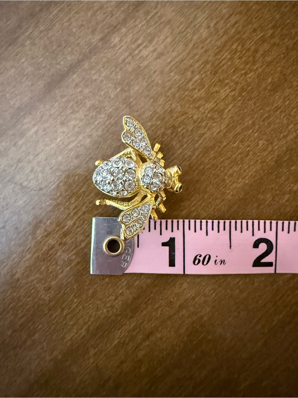 Vintage Joan Rivers Gold Tone Rhinestone Bee Brooch Pin & Queen Bee Watch Set - Picture 9 of 9